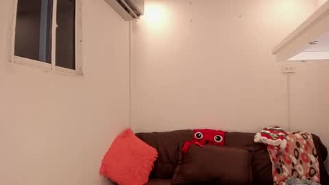 Snapshot of jane_monttgomery chatting on 12.28.24 Jane  M online show from 12.28.24