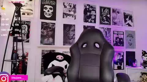 Jennifer online show from 07.14.26