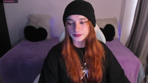 Snapshot of janee_lane chatting on 12.13.24 Jane online show from 12.13.24