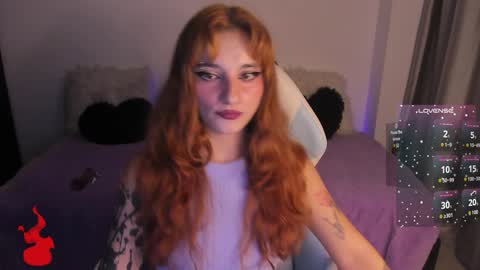 Snapshot of janee_lane chatting on 12.21.24 Jane online show from 12.21.24