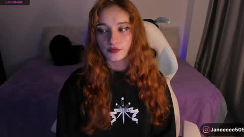 Snapshot of janee_lane chatting on 01.05.25 Jane online show from 01.05.25