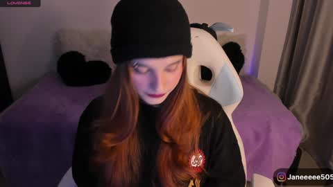 Snapshot of janee_lane chatting on 01.09.25 Jane online show from 01.09.25