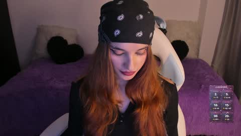 Snapshot of janee_lane chatting on 02.04.25 Jane online show from 02.04.25