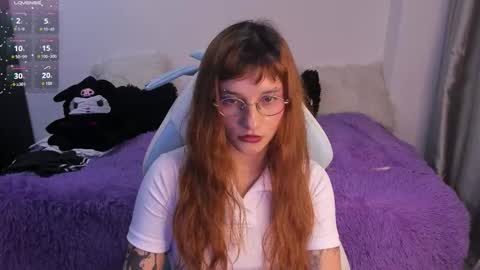 Snapshot of janee_lane chatting on 10.07.25 Jane online show from 10.07.25