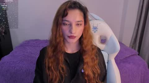 Snapshot of janee_lane chatting on 11.17.25 Jane online show from 11.17.25