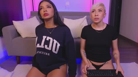 Snapshot of janehart_ chatting on 12.05.24 Jane online show from 12.05.24