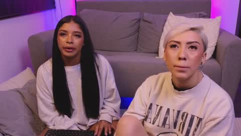 Snapshot of janehart_ chatting on 12.21.24 Jane online show from 12.21.24