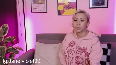 Snapshot of janehart_ chatting on 10.14.25 Jane online show from 10.14.25