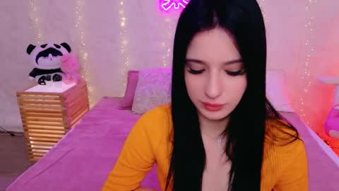 Snapshot of janerayan chatting on 09.16.25 JaneRayan online show from 09.16.25