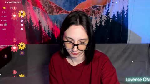 Snapshot of janeroger chatting on 05.12.26 Jane Roger online show from 05.12.26