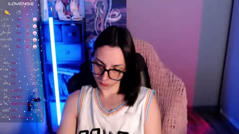 Snapshot of janeroger chatting on 07.05.26 Jane Roger online show from 07.05.26