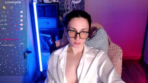 Snapshot of janeroger chatting on 07.28.26 Jane Roger online show from 07.28.26