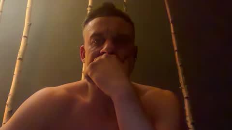 Snapshot of janettarobin chatting on 03.28.26 RoJan online show from 03.28.26