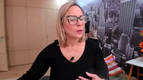 Snapshot of janeturner chatting on 02.06.26 JANE TURNER MILF online show from 02.06.26