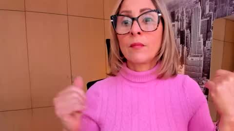 Snapshot of janeturner chatting on 02.26.26 JANE TURNER MILF online show from 02.26.26