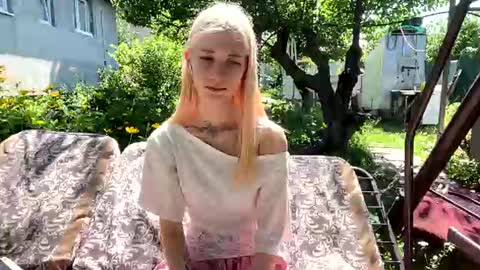 Snapshot of janicesivertsen chatting on 08.01.26 Elsa online show from 08.01.26