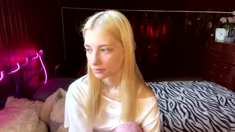 Snapshot of janicesivertsen chatting on 08.02.26 Elsa online show from 08.02.26