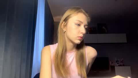 Stacy online show from 12.18.25