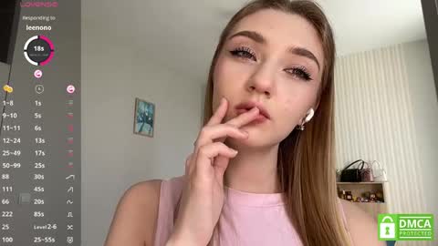 Stacy online show from 05.08.26