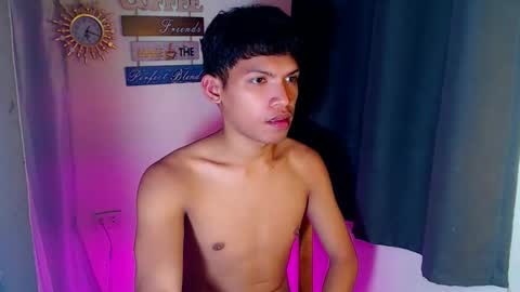 janlloyd04 online show from 03.18.26