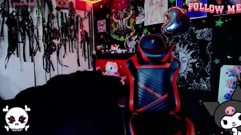 Snapshot of janna_ink chatting on 02.05.26 online show from 02.05.26