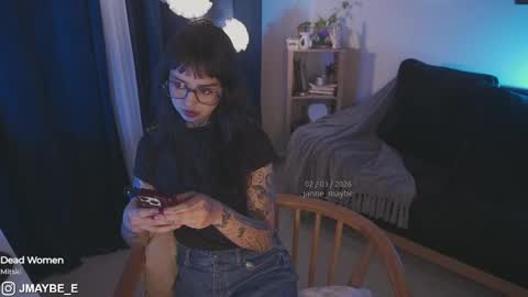 Snapshot of janne_maybe chatting on 03.02.26 jmaybe e online show from 03.02.26