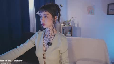 Snapshot of janne_maybe chatting on 03.16.26 jmaybe e online show from 03.16.26