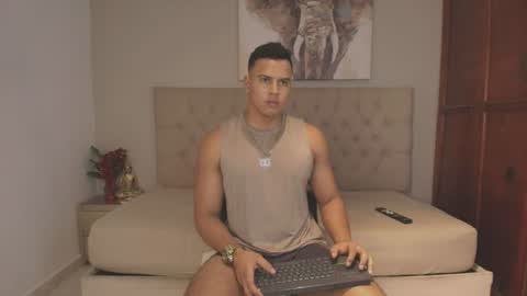 janomar01 online show from 07.23.26