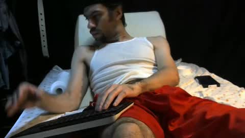 Snapshot of jareboy chatting on 01.06.25 Jare-Hunkynuts online show from 01.06.25