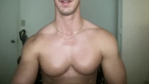 Snapshot of jared_cam chatting on 01.10.26 jared_cam online show from 01.10.26