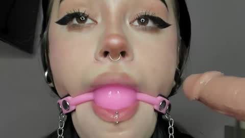 Snapshot of jas_miin chatting on 02.15.26 Maria online show from 02.15.26