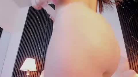 Jaslyn online show from 06.12.26