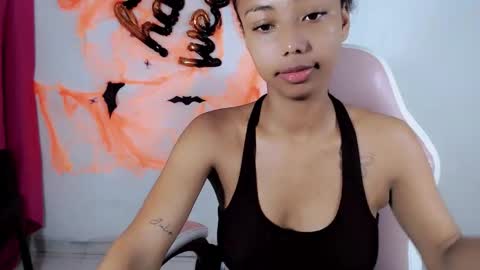 Snapshot of jasmin_brunette_ chatting on 10.28.25 Jasmin online show from 10.28.25