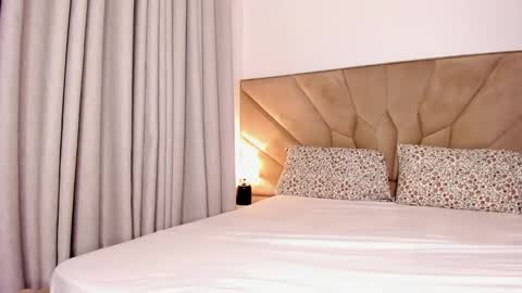 Snapshot of jasmin_melons chatting on 11.06.25 jasmin_melons online show from 11.06.25