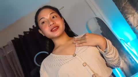 Snapshot of jasmine_arousal chatting on 10.27.25 JASMINE online show from 10.27.25