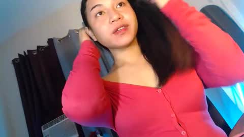 Snapshot of jasmine_arousal chatting on 11.20.25 JASMINE online show from 11.20.25