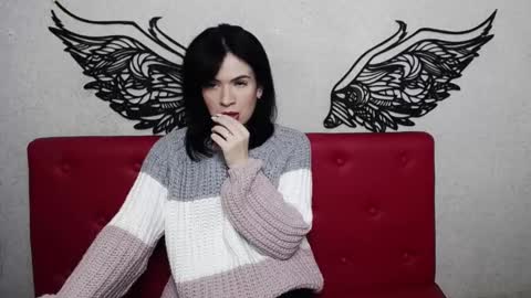 Snapshot of jasminekouch chatting on 01.24.25 JasmineKouch online show from 01.24.25