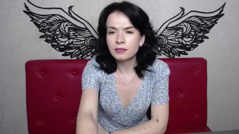 Snapshot of jasminekouch chatting on 01.28.25 JasmineKouch online show from 01.28.25