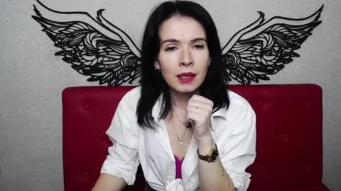 Snapshot of jasminekouch chatting on 01.31.25 JasmineKouch online show from 01.31.25