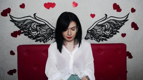 Snapshot of jasminekouch chatting on 02.14.25 JasmineKouch online show from 02.14.25