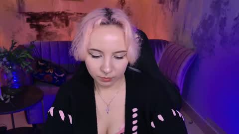 Jasmine online show from 02.11.25