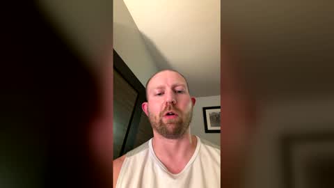 Snapshot of jasoninterest chatting on 12.19.25 jasoninterest online show from 12.19.25