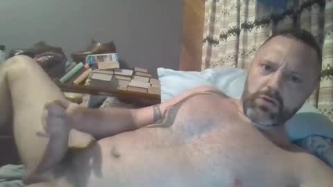 Snapshot of jasonskink99 chatting on 02.08.25 jasonskink99 online show from 02.08.25