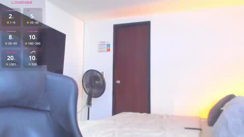 Snapshot of jasperbrooksx chatting on 10.10.25 JBrooksXx online show from 10.10.25