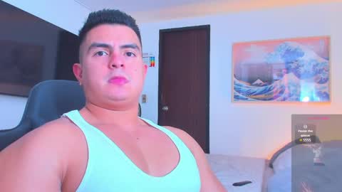 JBrooksXx online show from 04.14.26