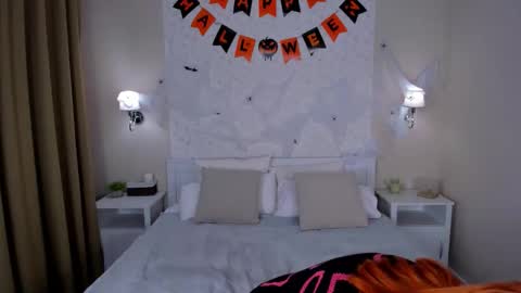 Charlotte online show from 10.27.25