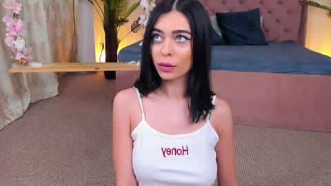 JassyeJoy online show from 01.05.25