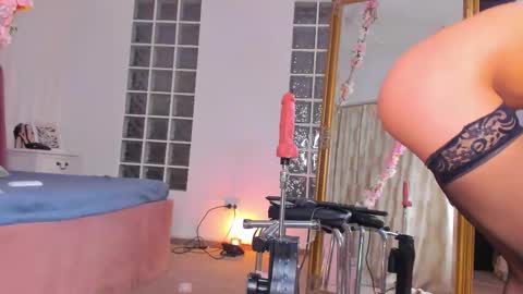 JassyeJoy online show from 11.25.25