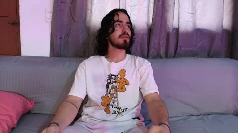Snapshot of jave_rave chatting on 05.13.26 jave_rave online show from 05.13.26
