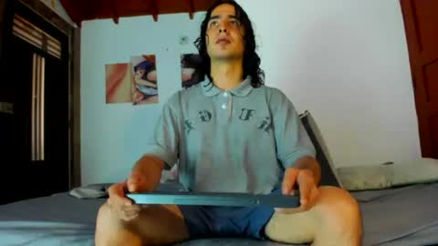Snapshot of jave_rave chatting on 06.16.26 jave_rave online show from 06.16.26